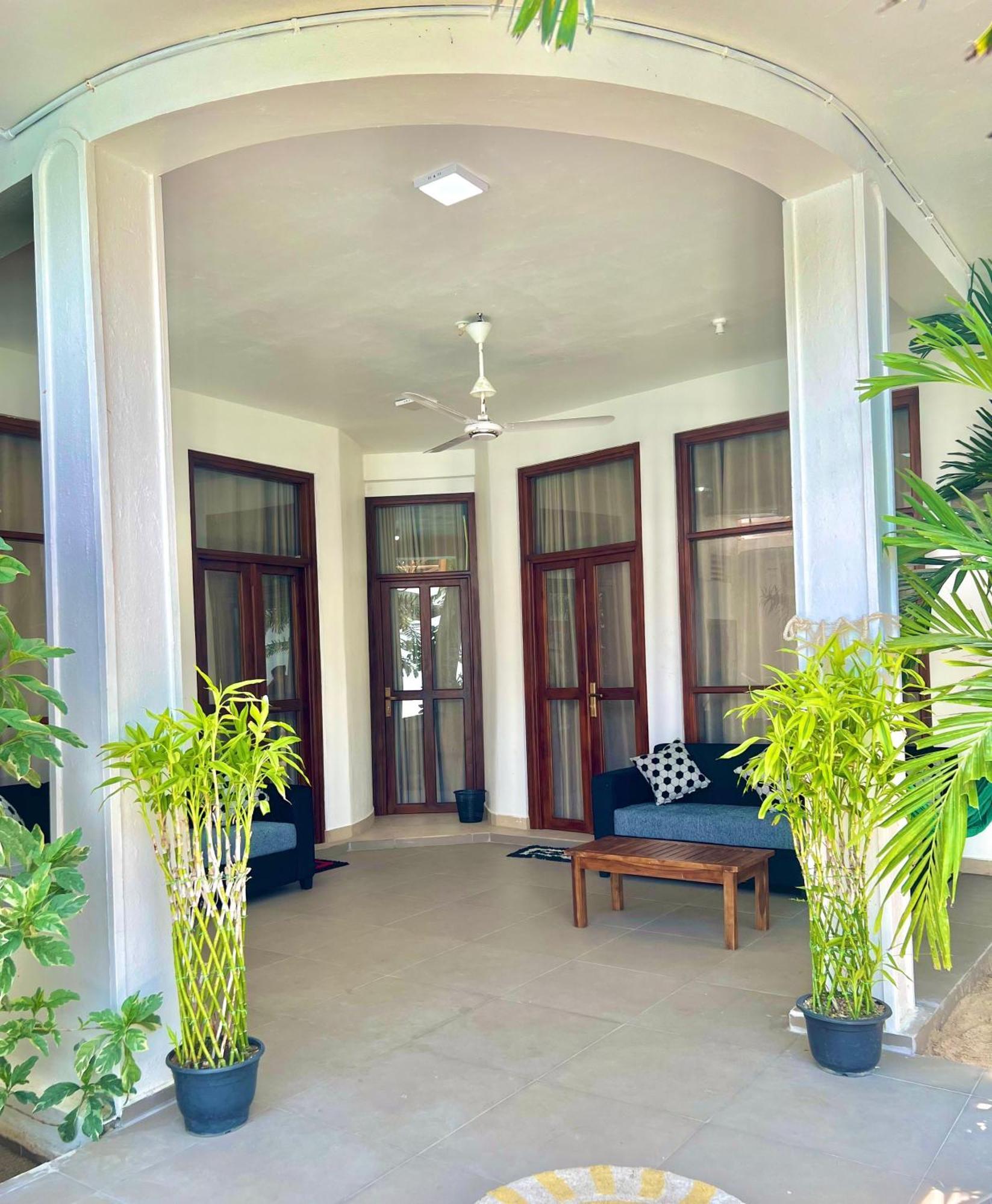 Maccan'S Village Arugam Bay Exterior photo